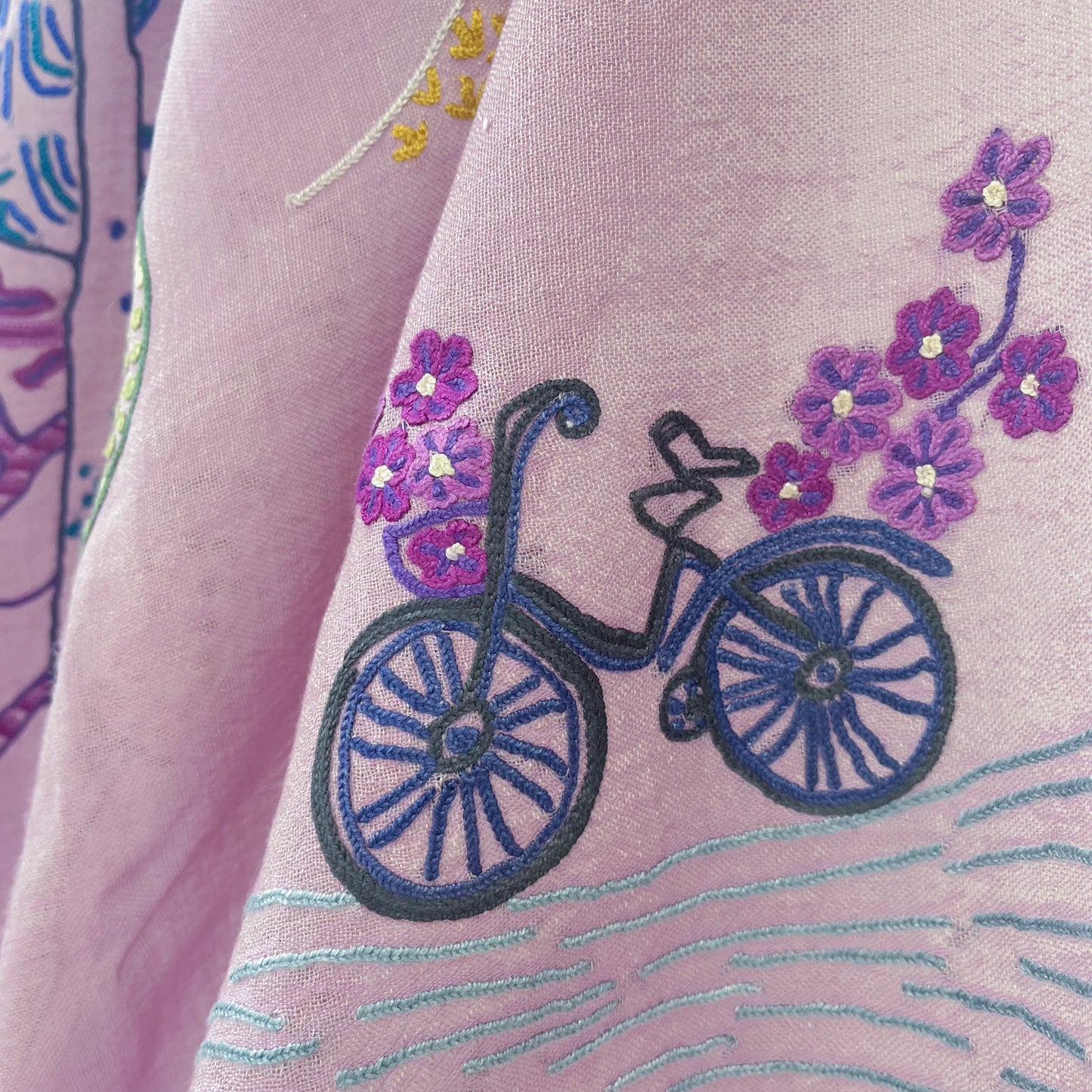 Peace On Earth Wool & Silk Hand-Embroidered Stole (Light Purple)