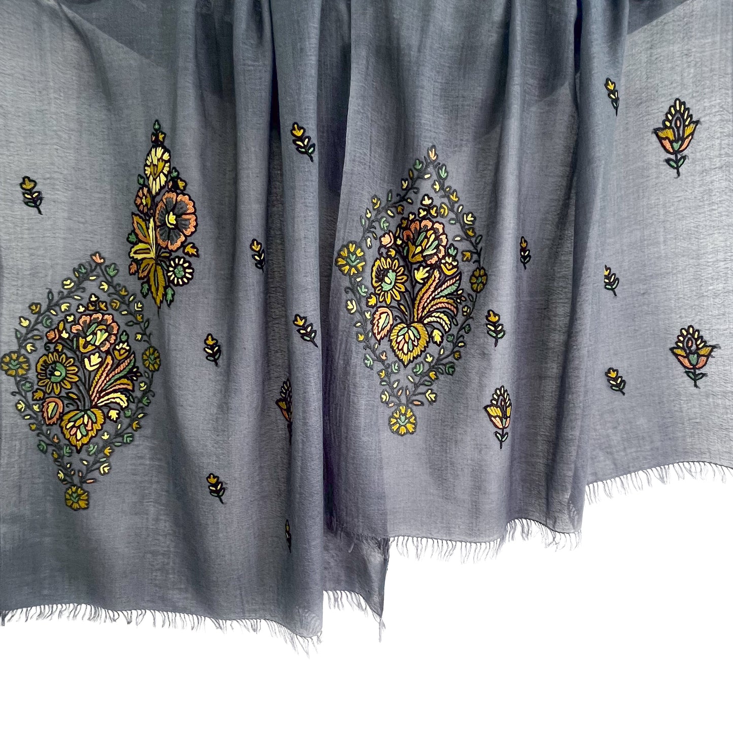 Jewelry Series 薄手ウール&シルク アリー手刺繍ストール (ダークグレー/イエロー)