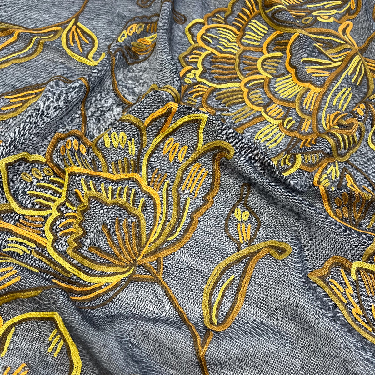 Wild Flower 薄手ウール&シルク アリー手刺繍ストール (ダークグレー/イエロー)