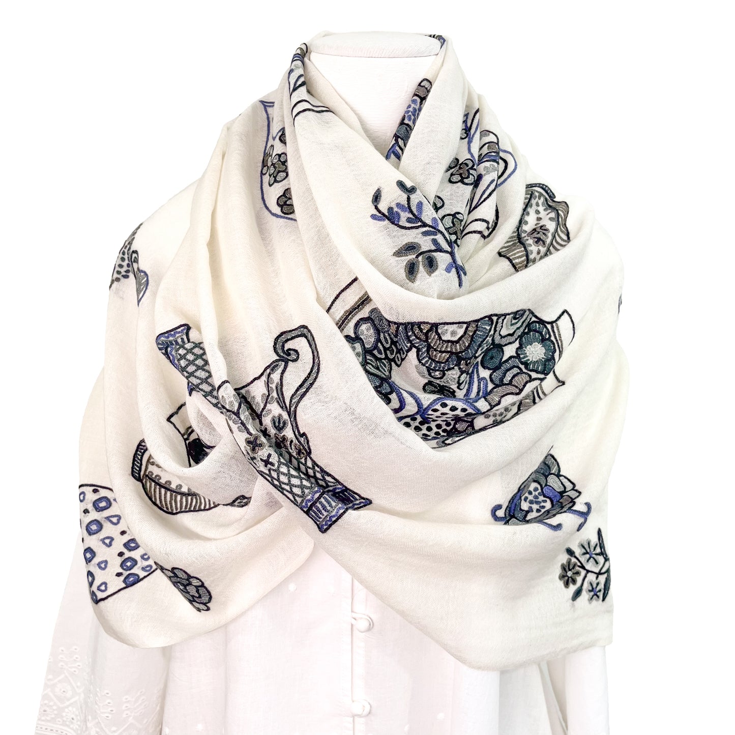 薄手ウールシルク アリー手刺繍ストール (ホワイト/ブラック)