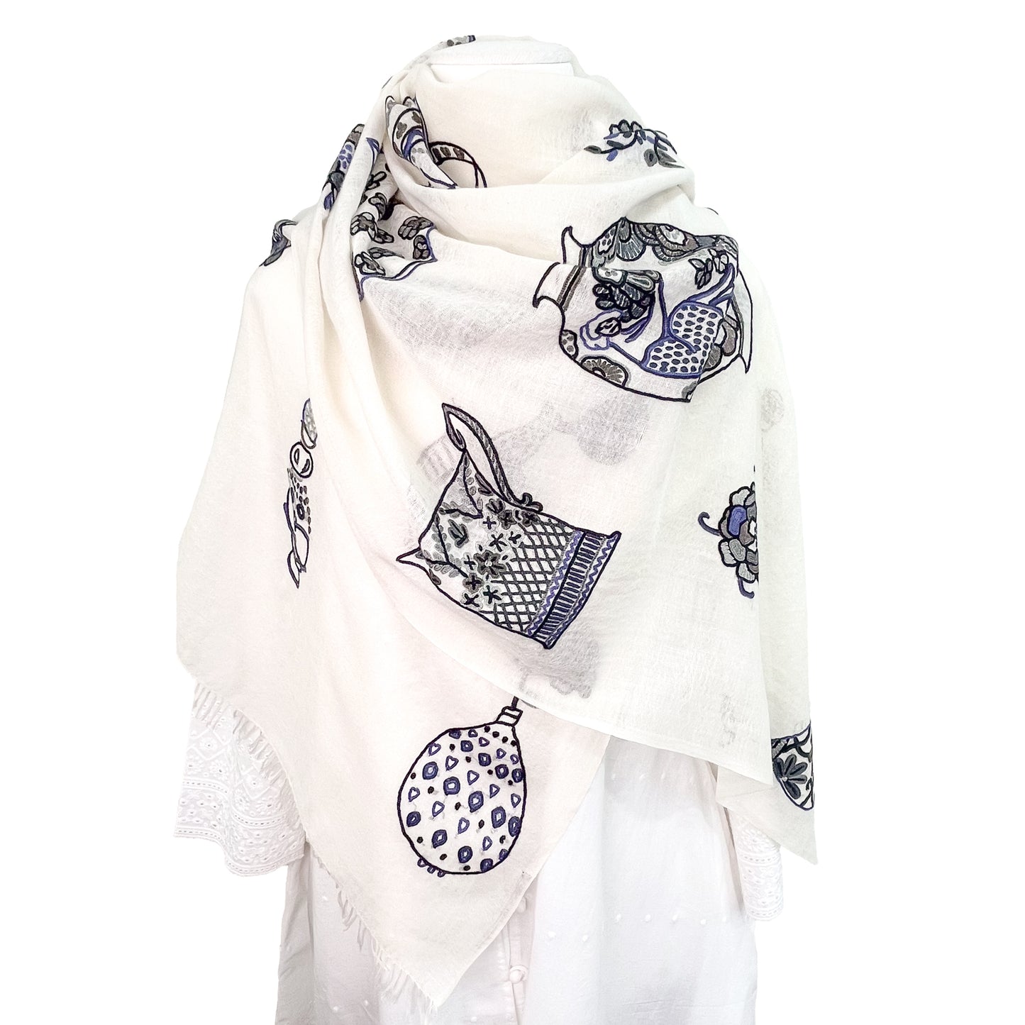 薄手ウールシルク アリー手刺繍ストール (ホワイト/ブラック)