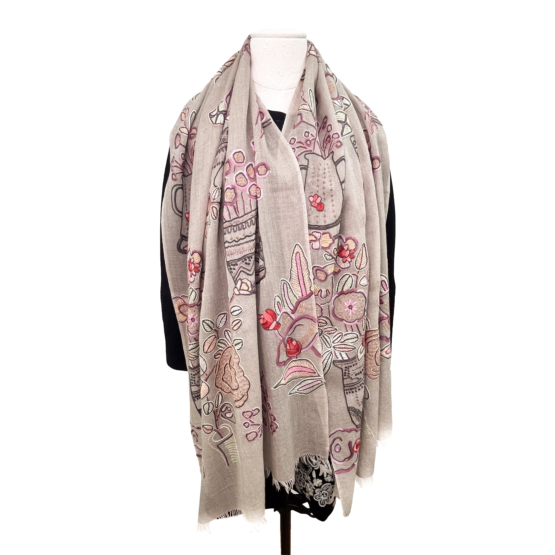 FLOWER POT ウール&シルク アリー手刺繍ストール (グレージュ) – TARA