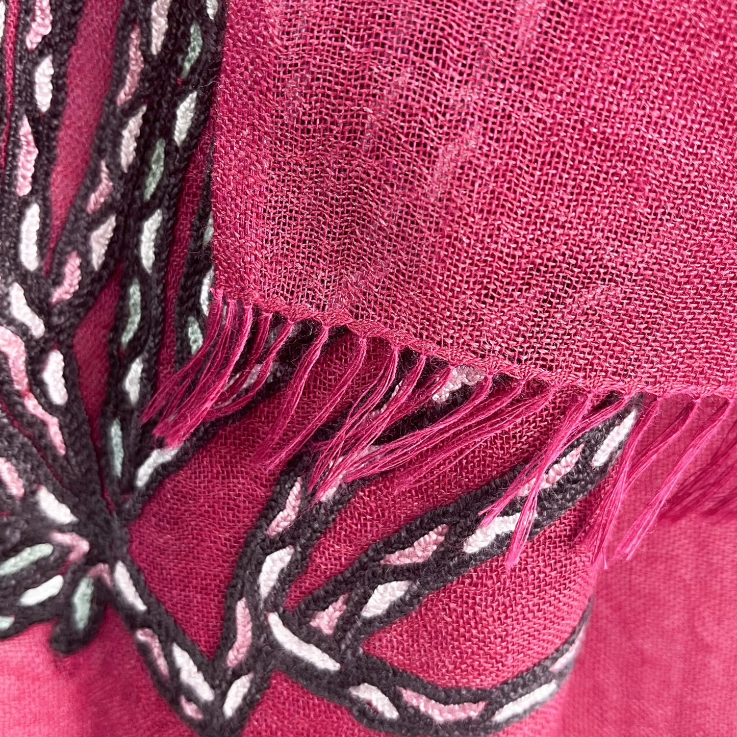 Lightweight wool &amp; silk Ally hand embroidered stole (light brown/purple) S-WTA9038_0901