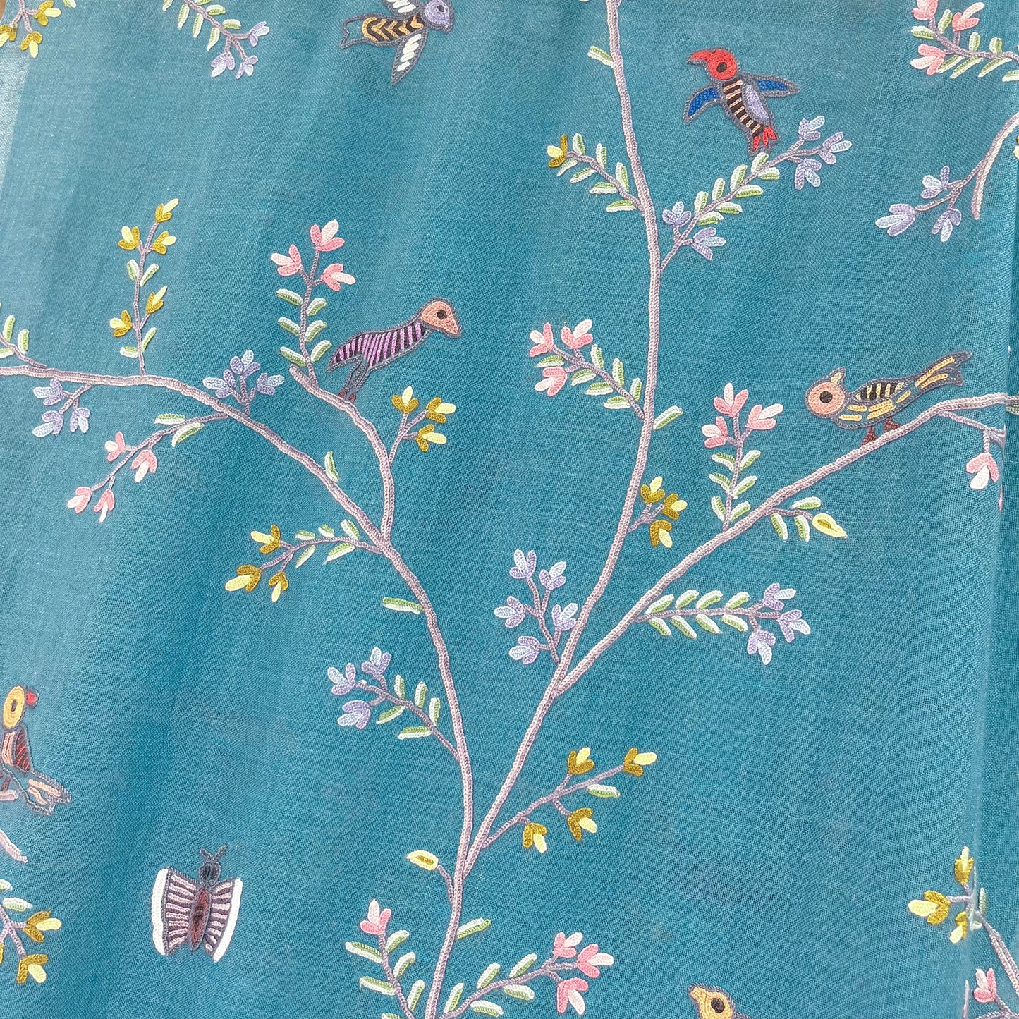 Tree of Life 薄手ウール&シルク アリー手刺繍ストール (ターコイズ)