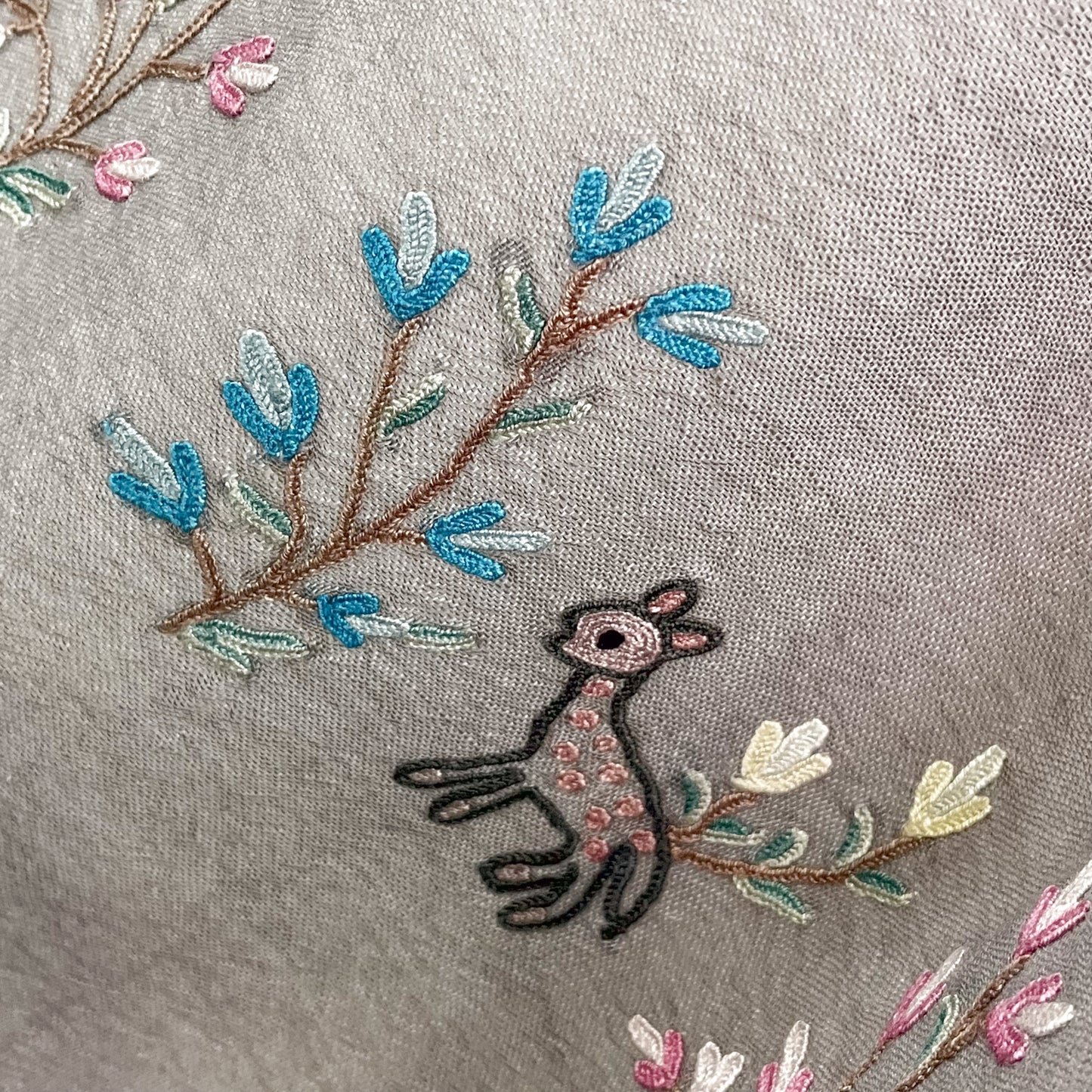 Tree of Life Lightweight Wool &amp; Silk Allie Hand Embroidered Stole (Turquoise)
