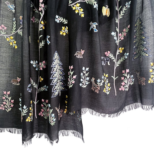 Tree of Life 薄手ウール&シルク アリー手刺繍ストール (オフブラック)