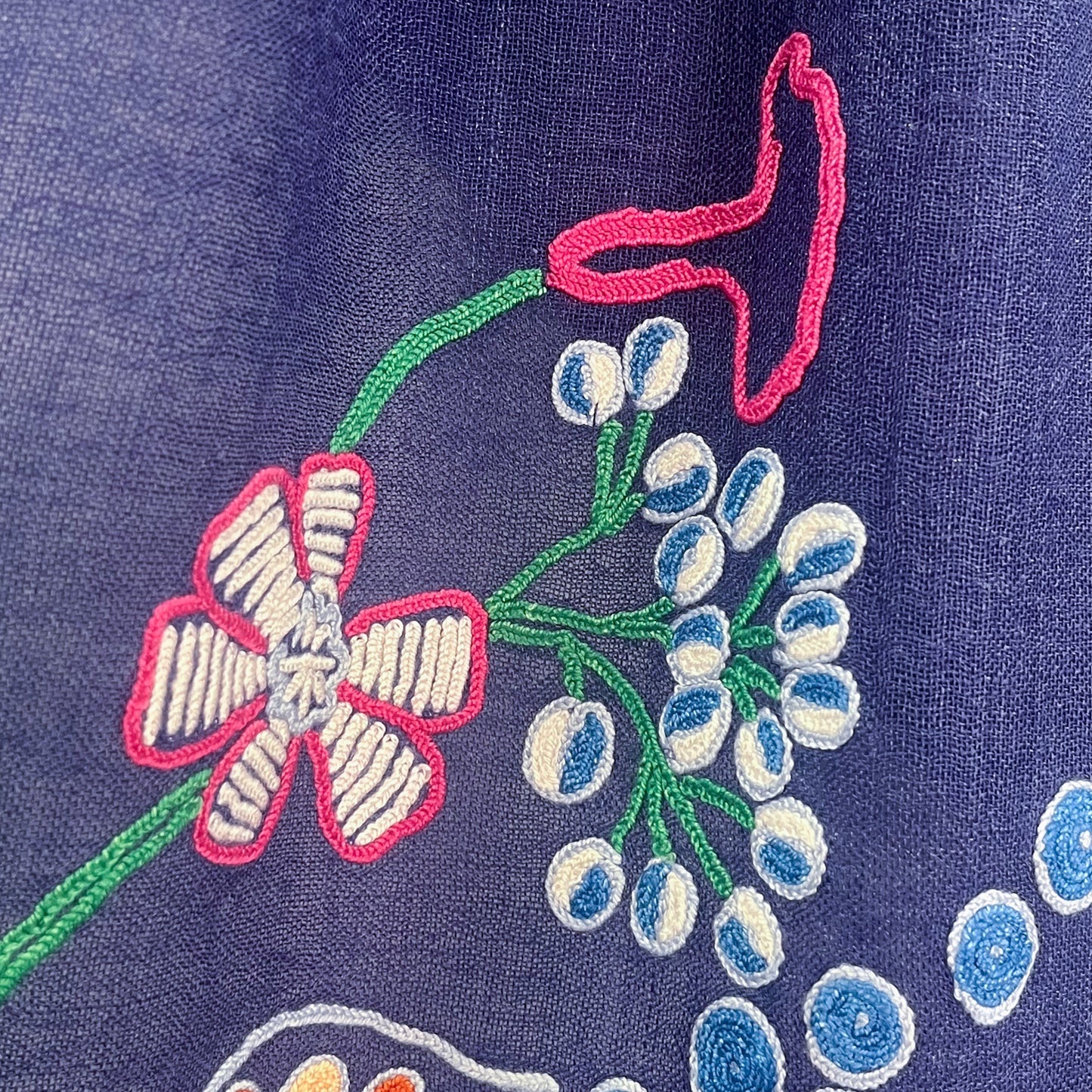 Botanical pattern, thin wool &amp; silk, Ally hand embroidered stole, 60cm x 195cm (fuchsia pink), S-WTA3033_0034