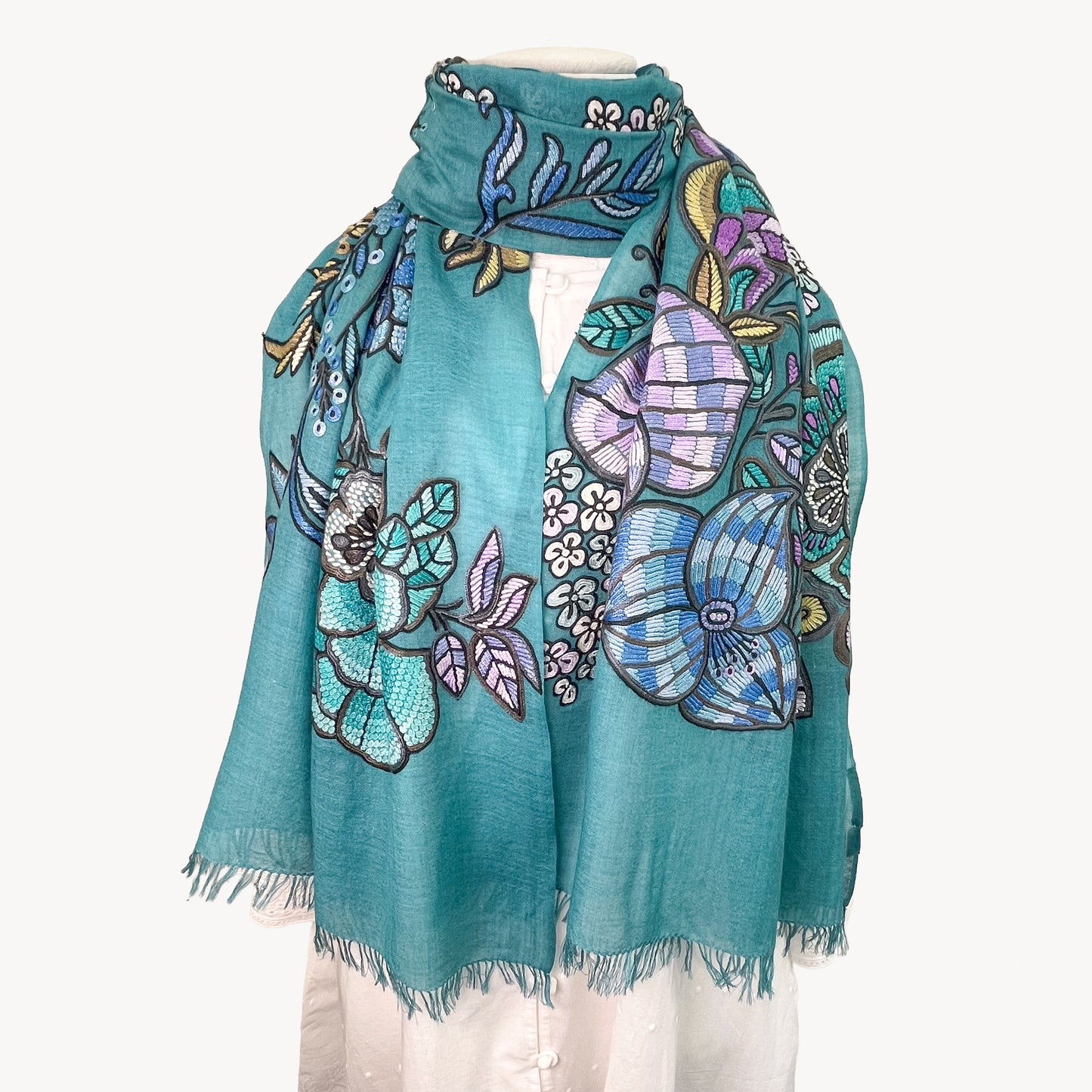 DARK FLOWER 薄手ウール&シルク アリー手刺繍ストール (ターコイズ)