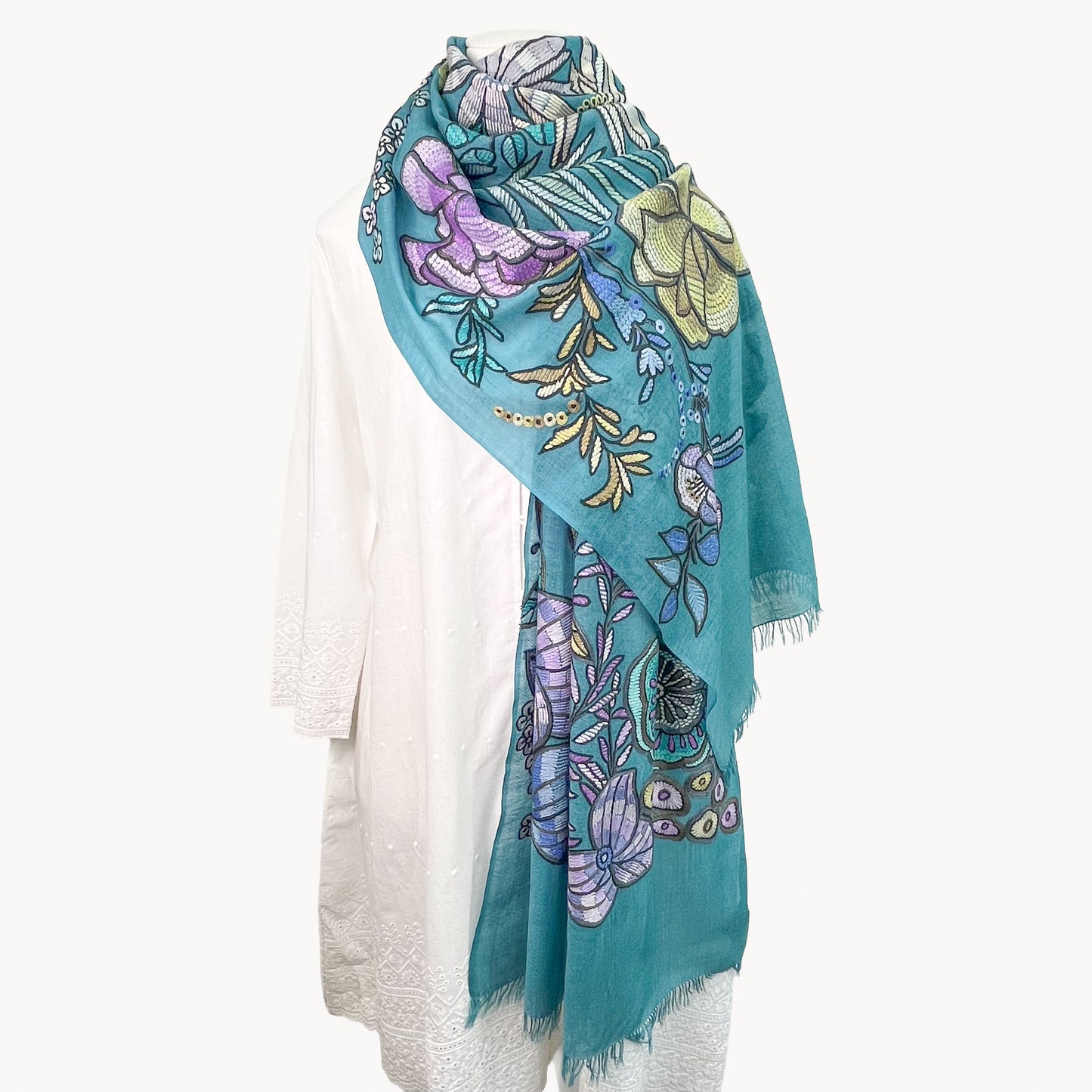 DARK FLOWER 薄手ウール&シルク アリー手刺繍ストール (ターコイズ)