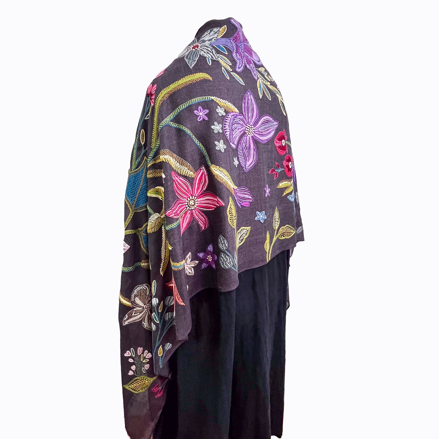 Flower Celebration 薄手ウール&シルク アリー手刺繍ストール(ディープパープル)