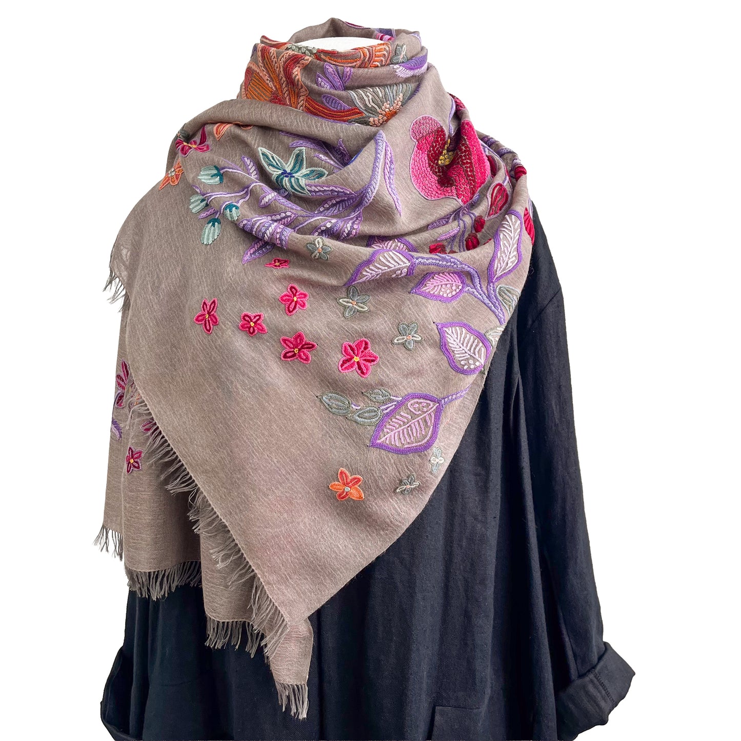Flower Celebration 薄手ウール&シルク アリー手刺繍ストール(ダークグレージュ)