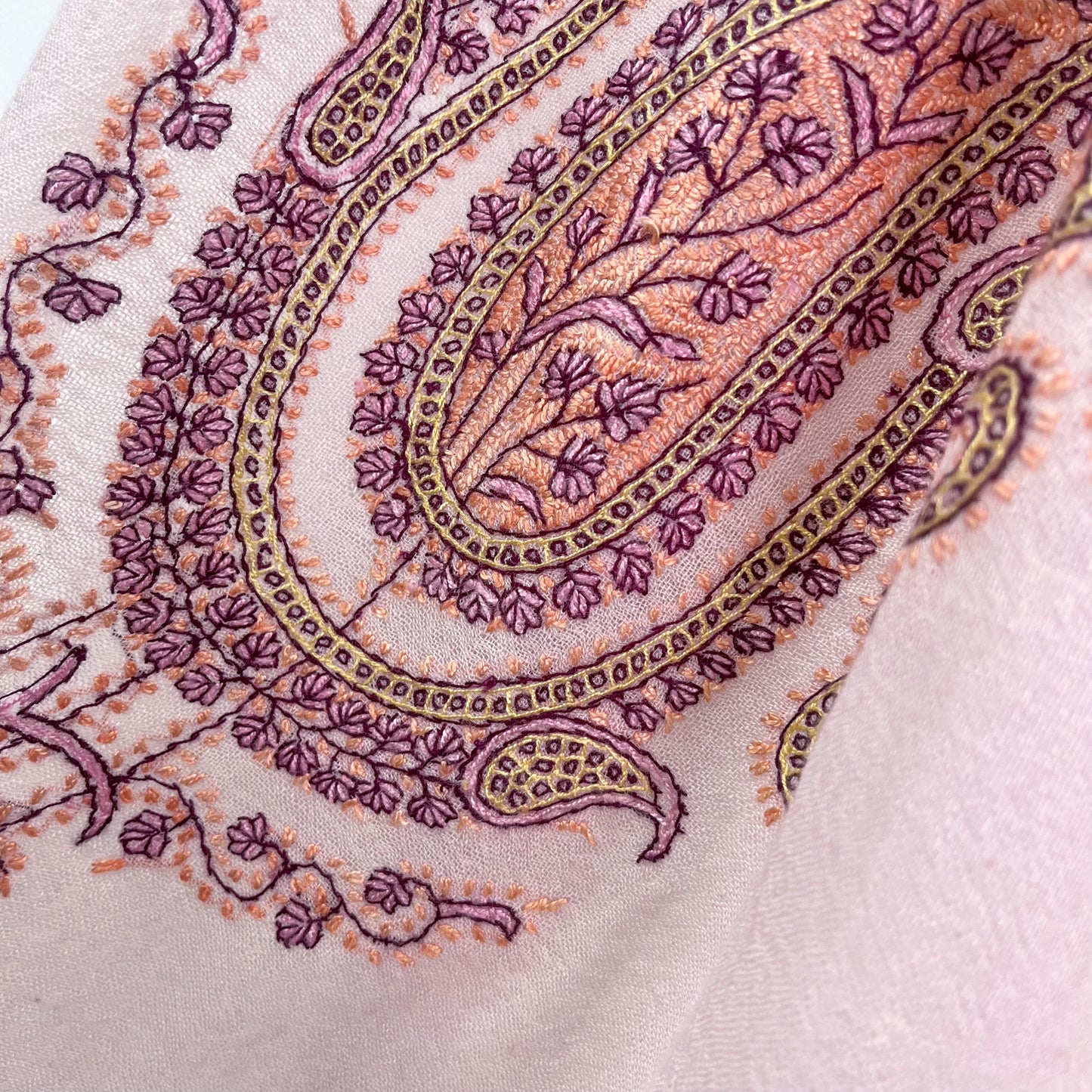 ウール&シルク ニードル手刺繍ストール