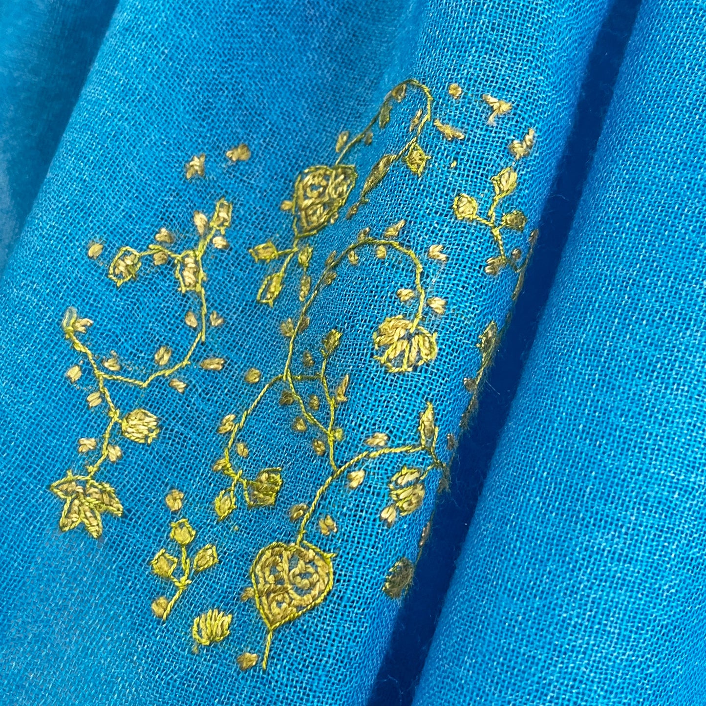 ウール&シルク ニードル手刺繍ストール (ターコイズ)