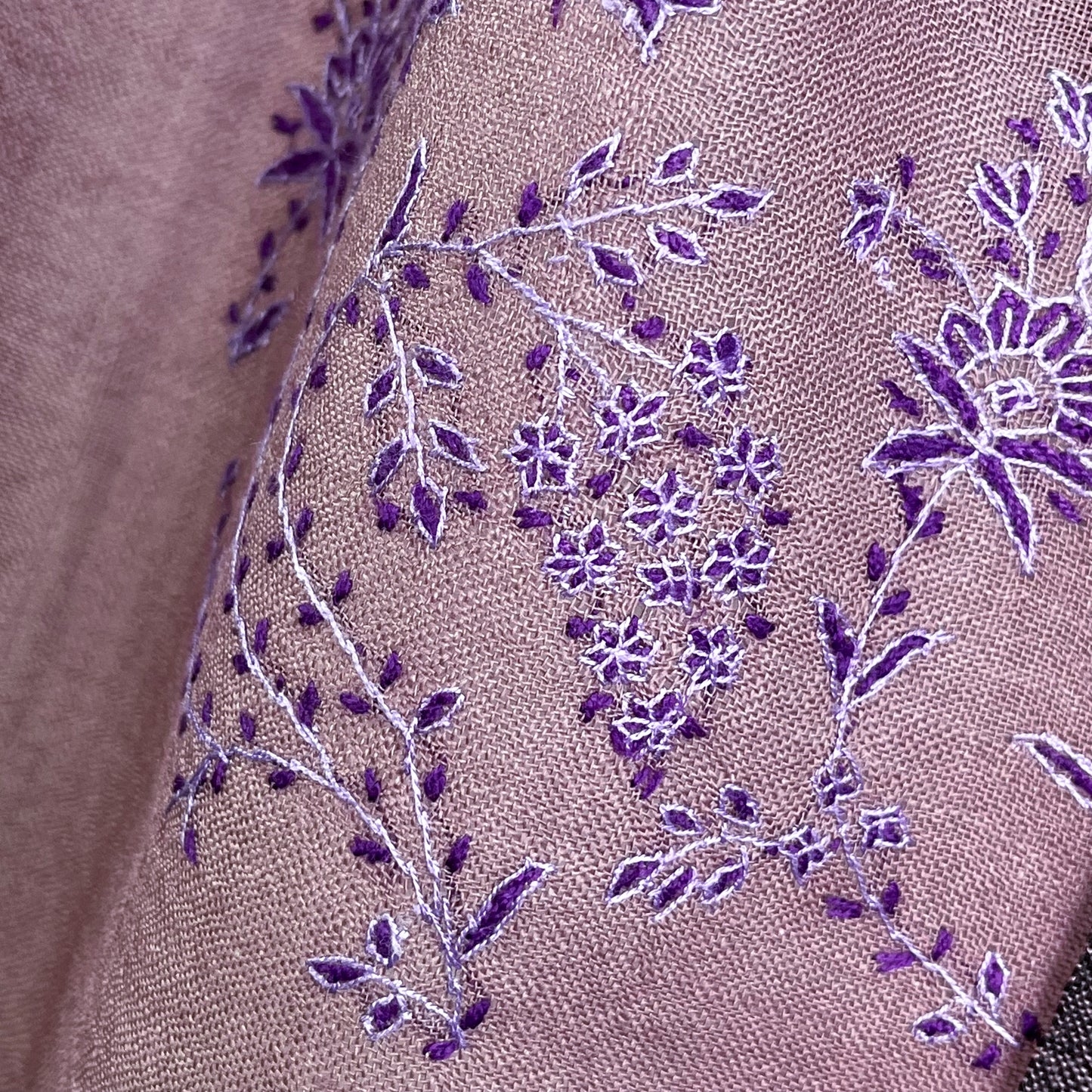 Wool &amp; Silk Needle Embroidered Stole (Green)