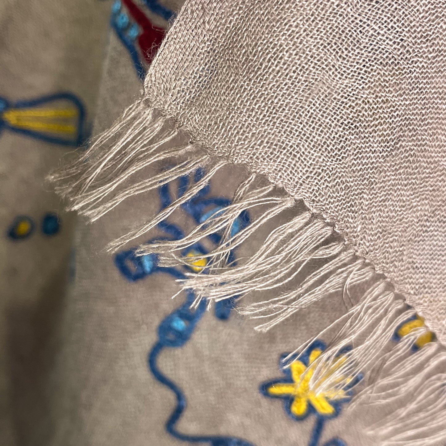 Space Odessey 薄手ウール&シルク アリー手刺繍細幅ストール