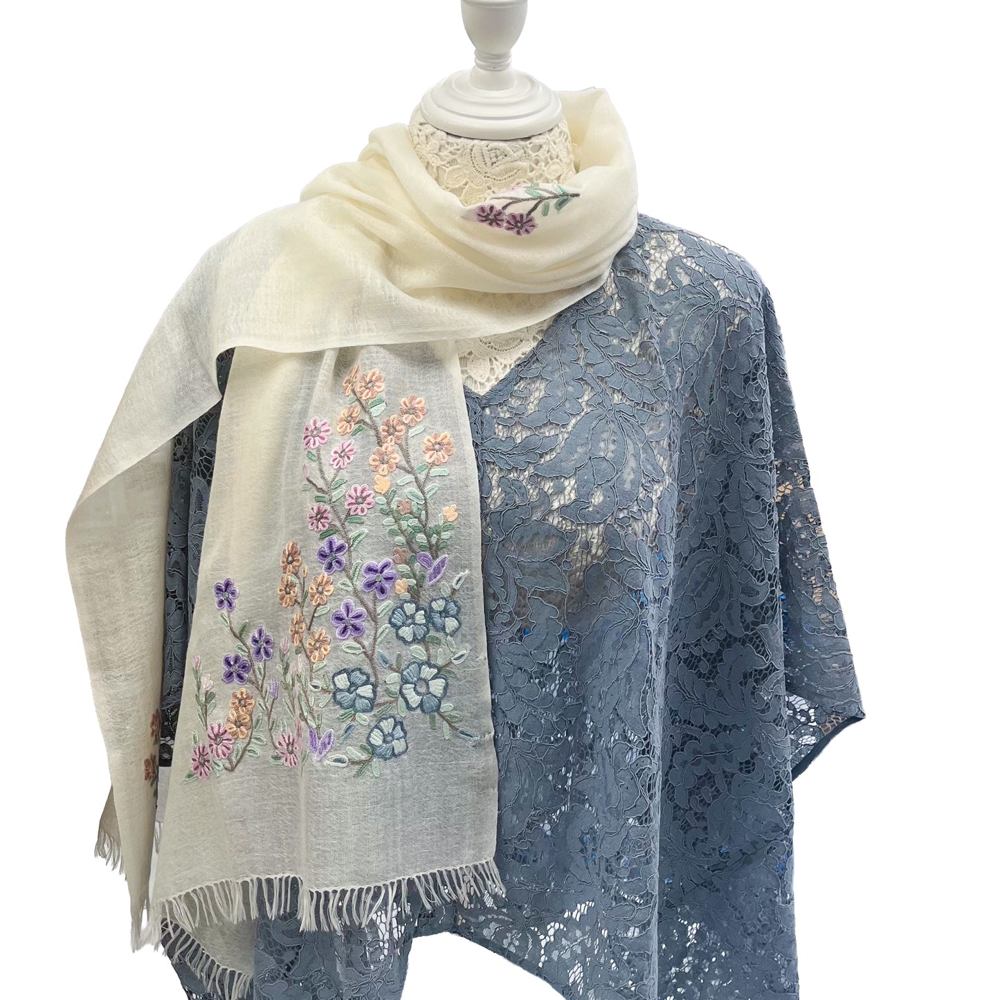 ギフトシリーズ 薄手ウール&シルク アリー手刺繍細幅ストール (ラベンダー)(ホワイト)(ライトブルー)