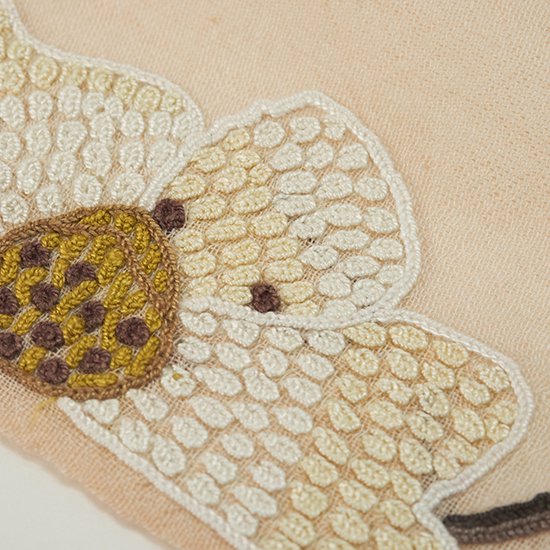 Flower wool and silk hand-embroidered stole (light beige)