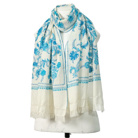 Wool Needle-Embroidered Stole (White/Turquoise)