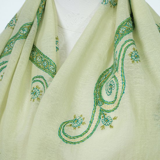 ウール&シルク ニードル手刺繍ストール (アップルグリーン)
