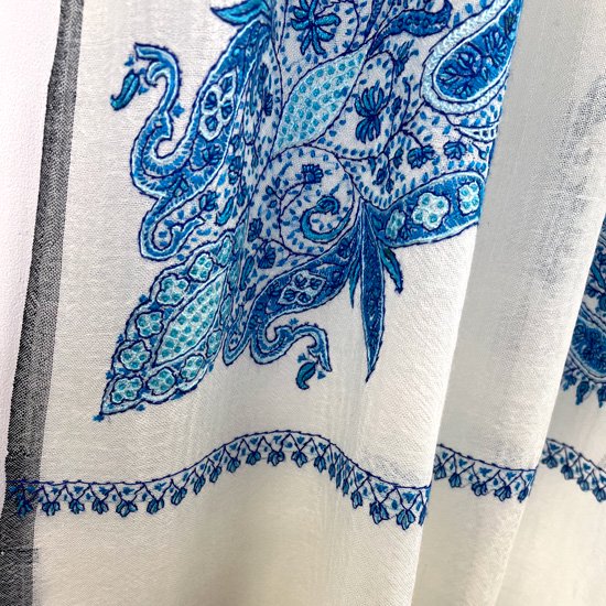 ウール&シルク ニードル手刺繍ストール(ホワイト/ターコイズ) S-WTN2514_0278